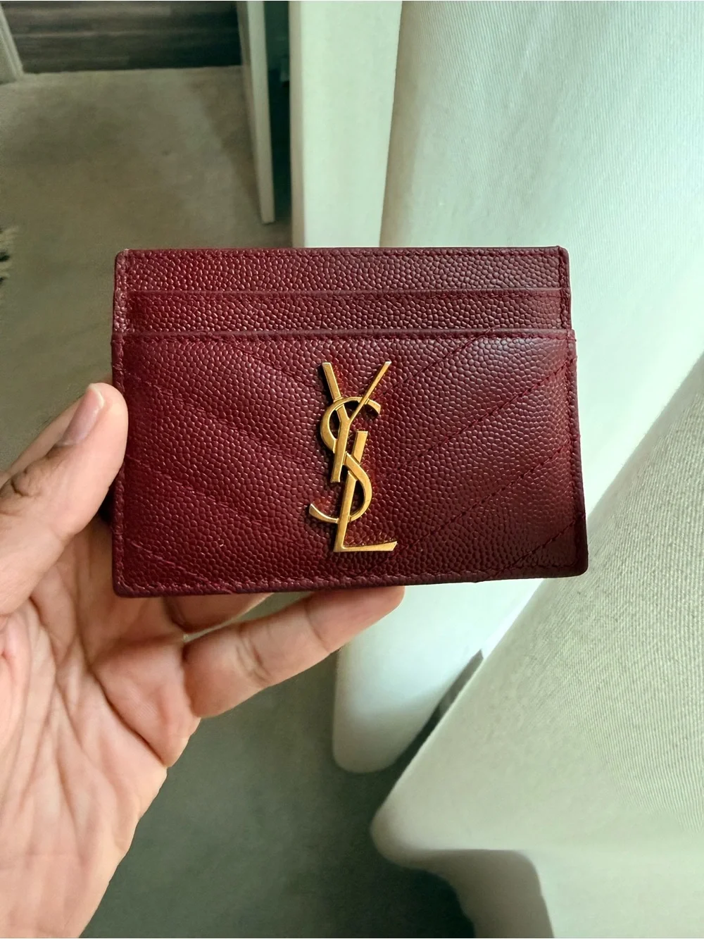 Saint Laurent Matelassé Cassandre card holder- burgundy colour